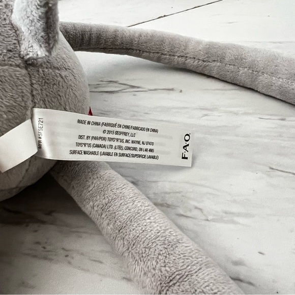 FAO Schwartz Long Sliding Adjustable Arms & Legs Elephant Plush 18" Toys "R" - Picture 10 of 12